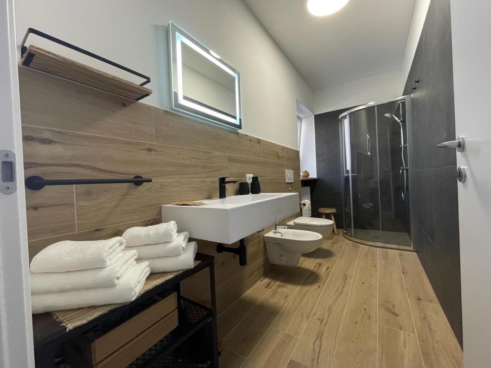 Casa Fornace Apartment Ala Luaran gambar